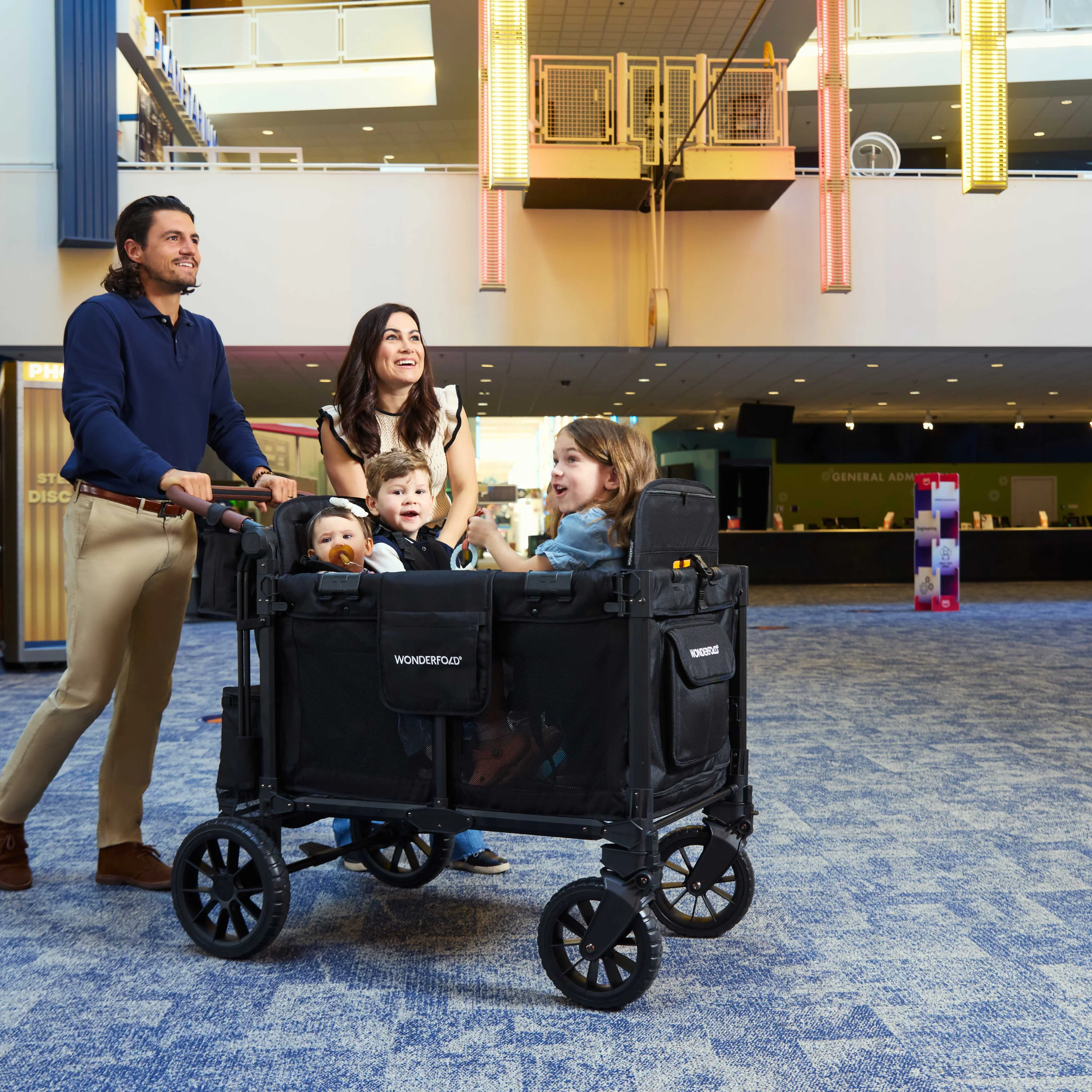 W4 Luxe Pro Quad Stroller Wagon - Image 4